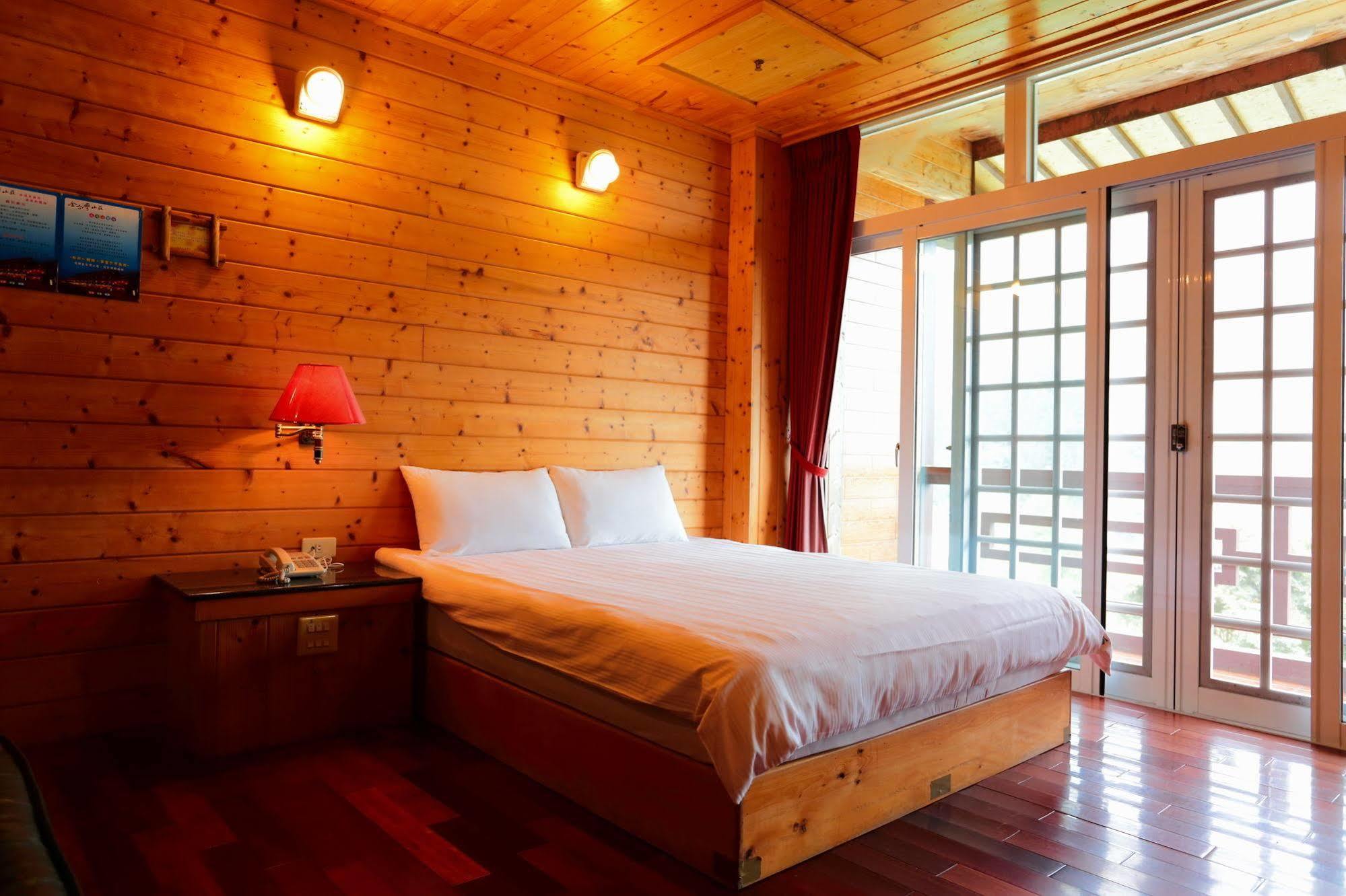 Kingtaiwan Hotel Lugu Buitenkant foto